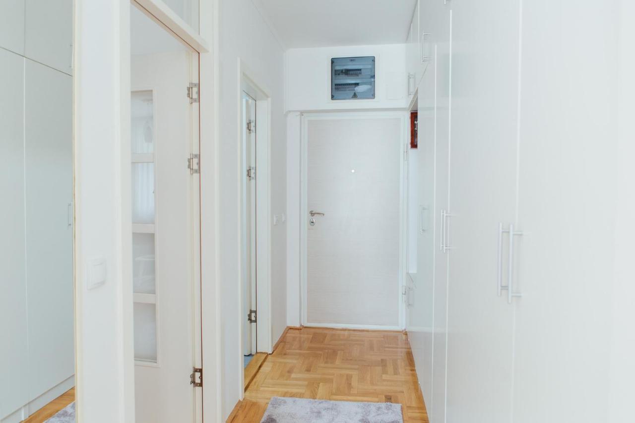 Suite Dreams Valjevo Buitenkant foto